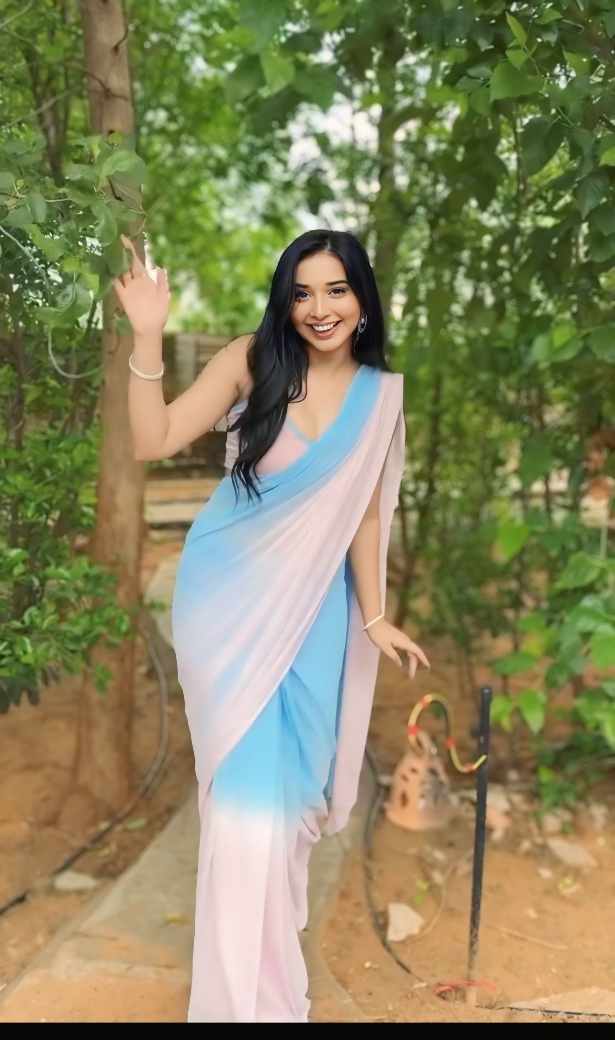 Pastel ombre georgette Ready-to-Wear Saree 351