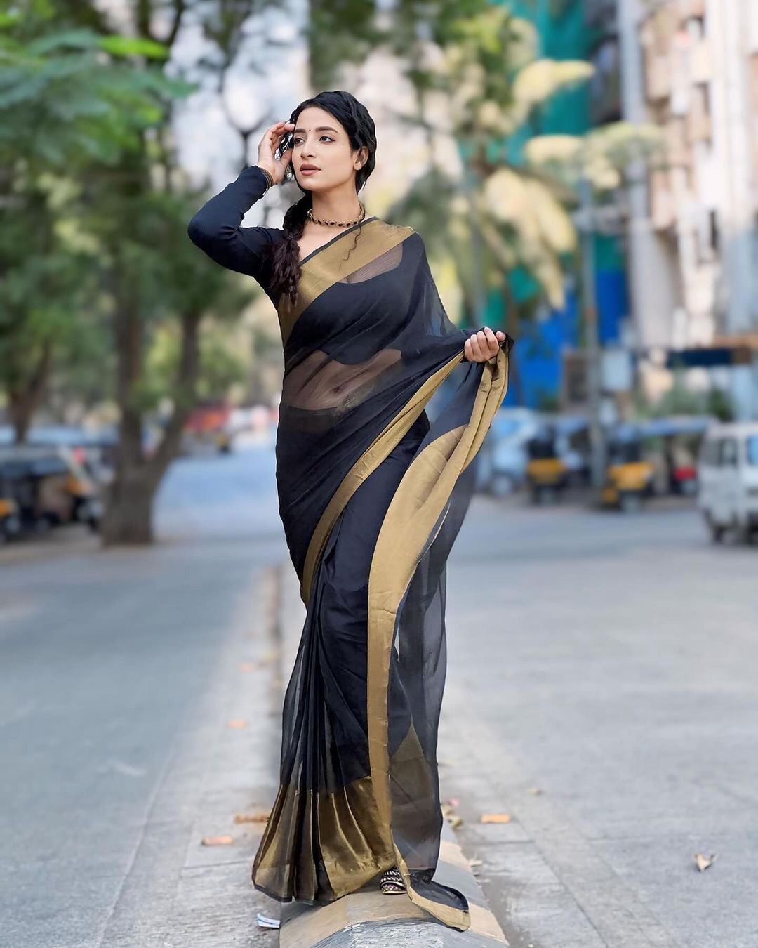 Black finish Ready-to-Wear Saree 207