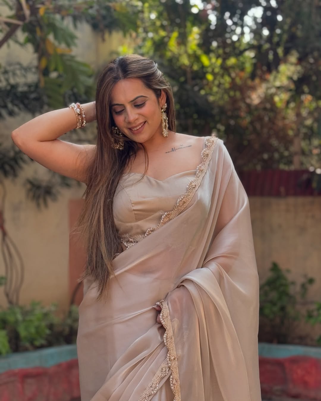 Beige premium Ready-to-Wear Saree 438