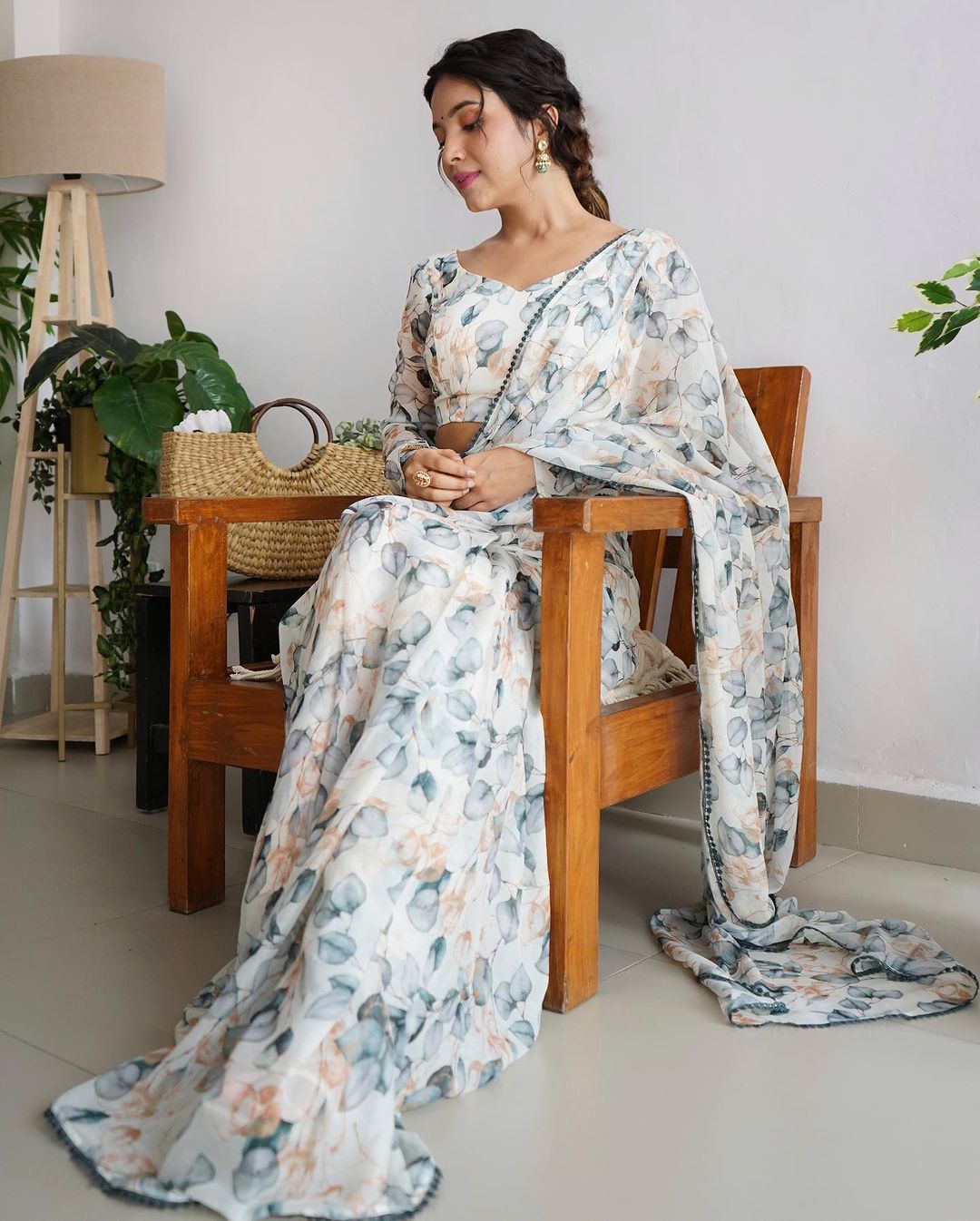 White floral Printed Ready-to-Wear Saree 157