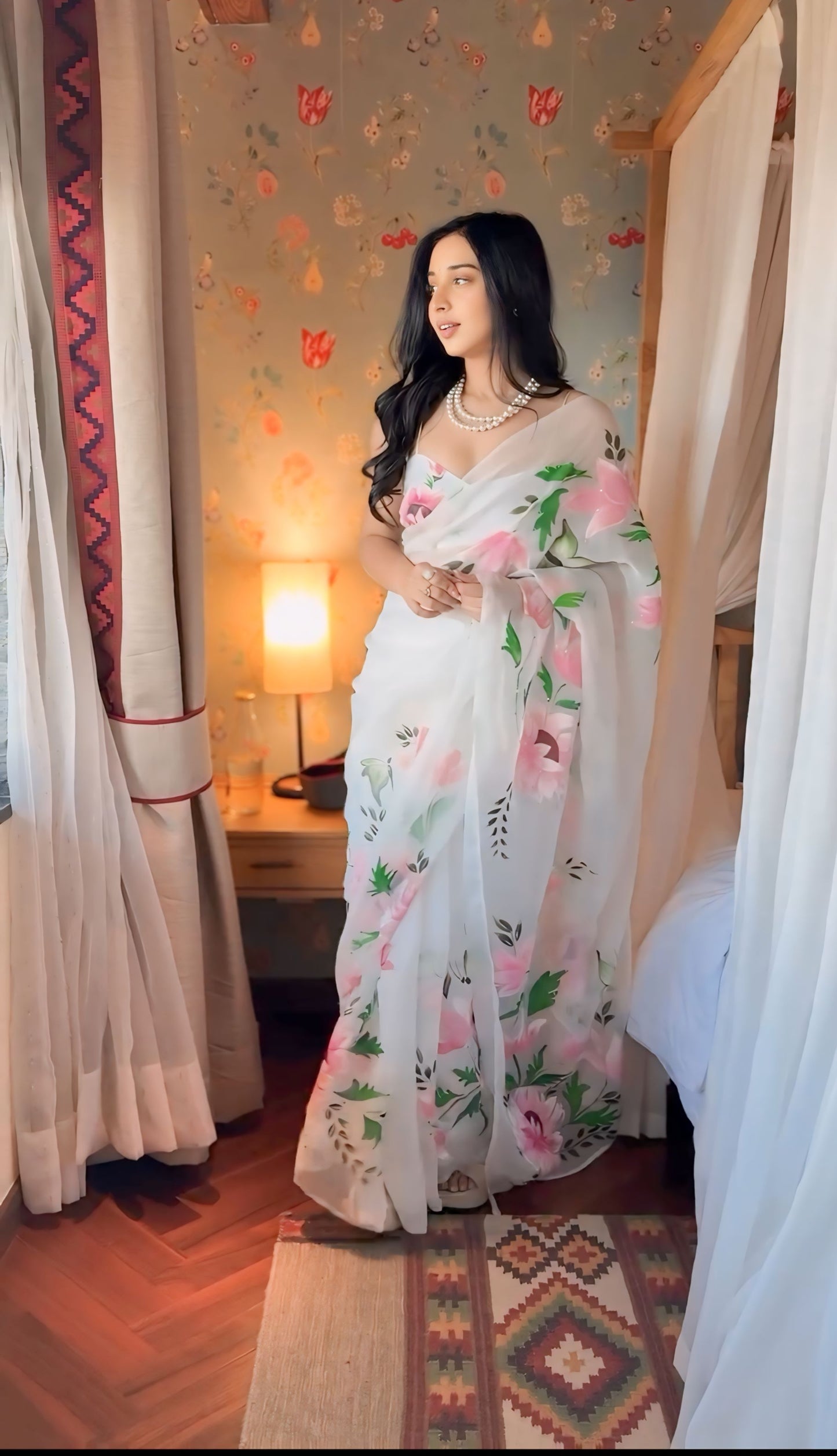 White Floral Printed Ready-to-Wear Saree  280-1