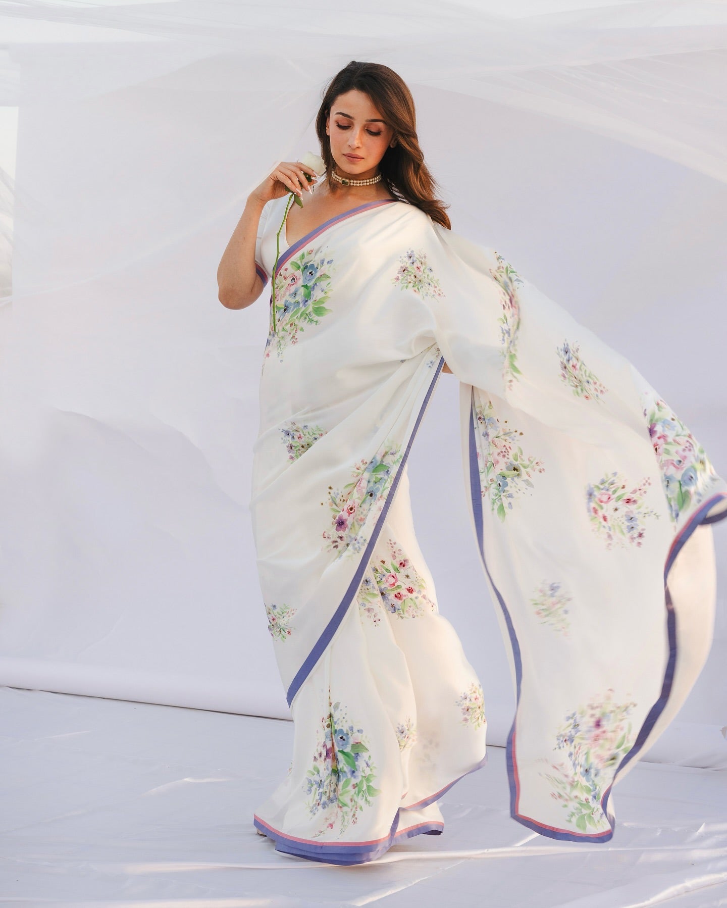White Floral Printed Ready-to-Wear Saree 368