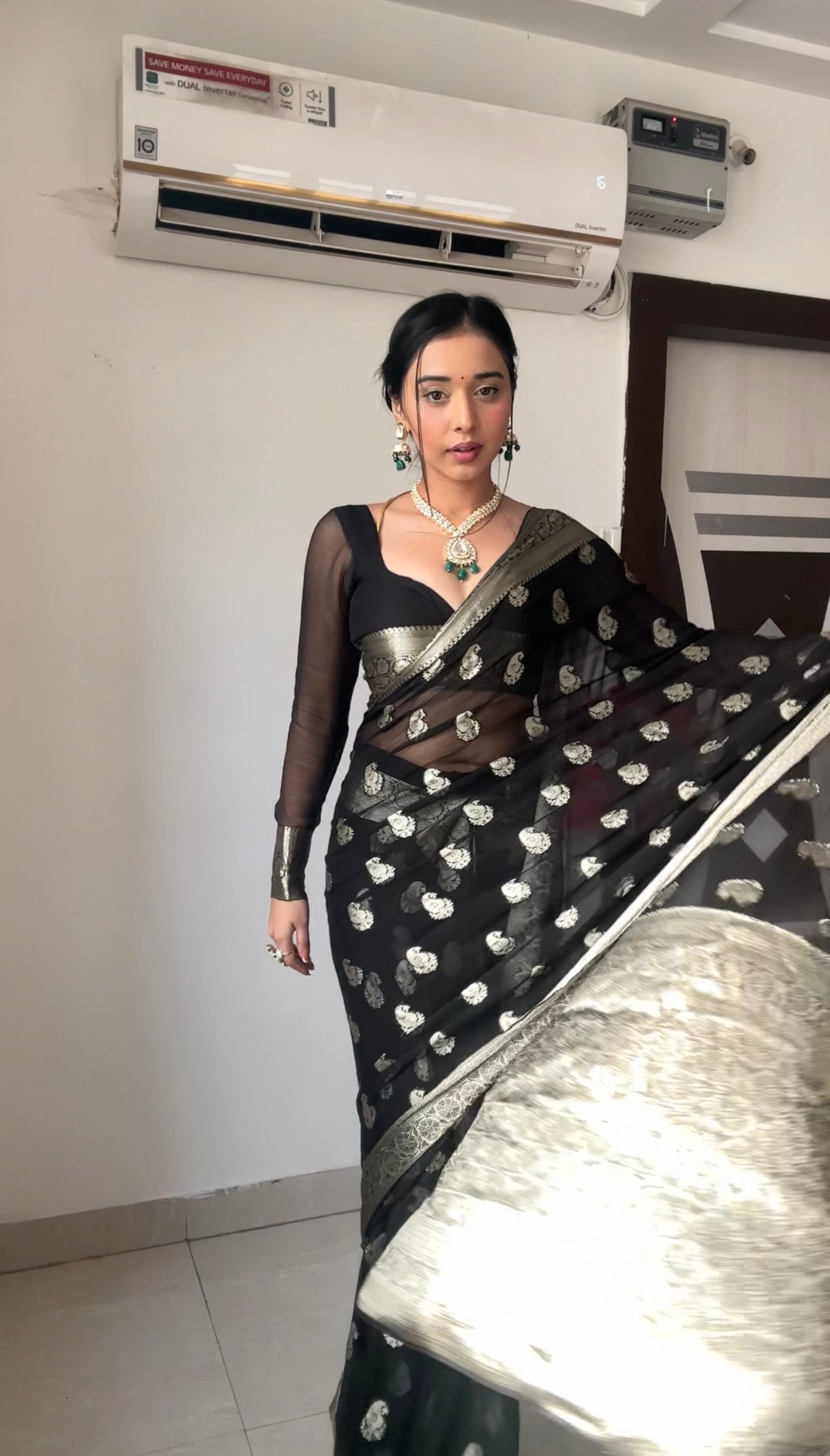 Black Banarsi Design Ready-to-Wear Saree 180