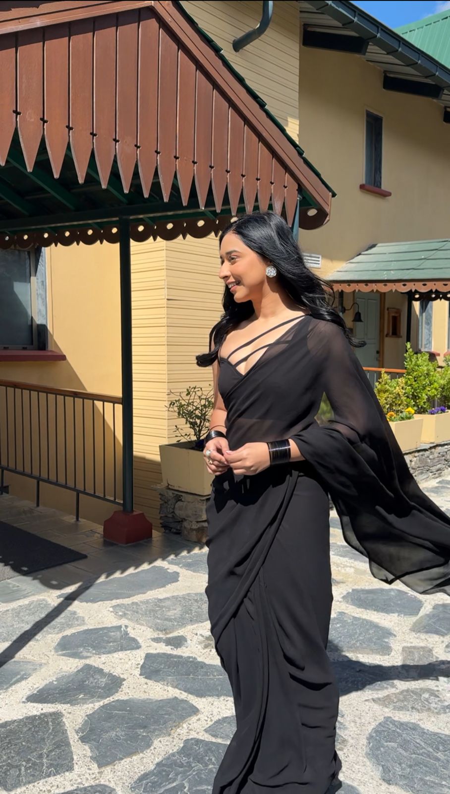 Black plain Ready-to-Wear Saree 248