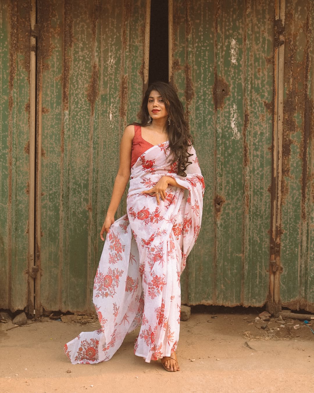 White floral Printed Ready-to-Wear Saree 416