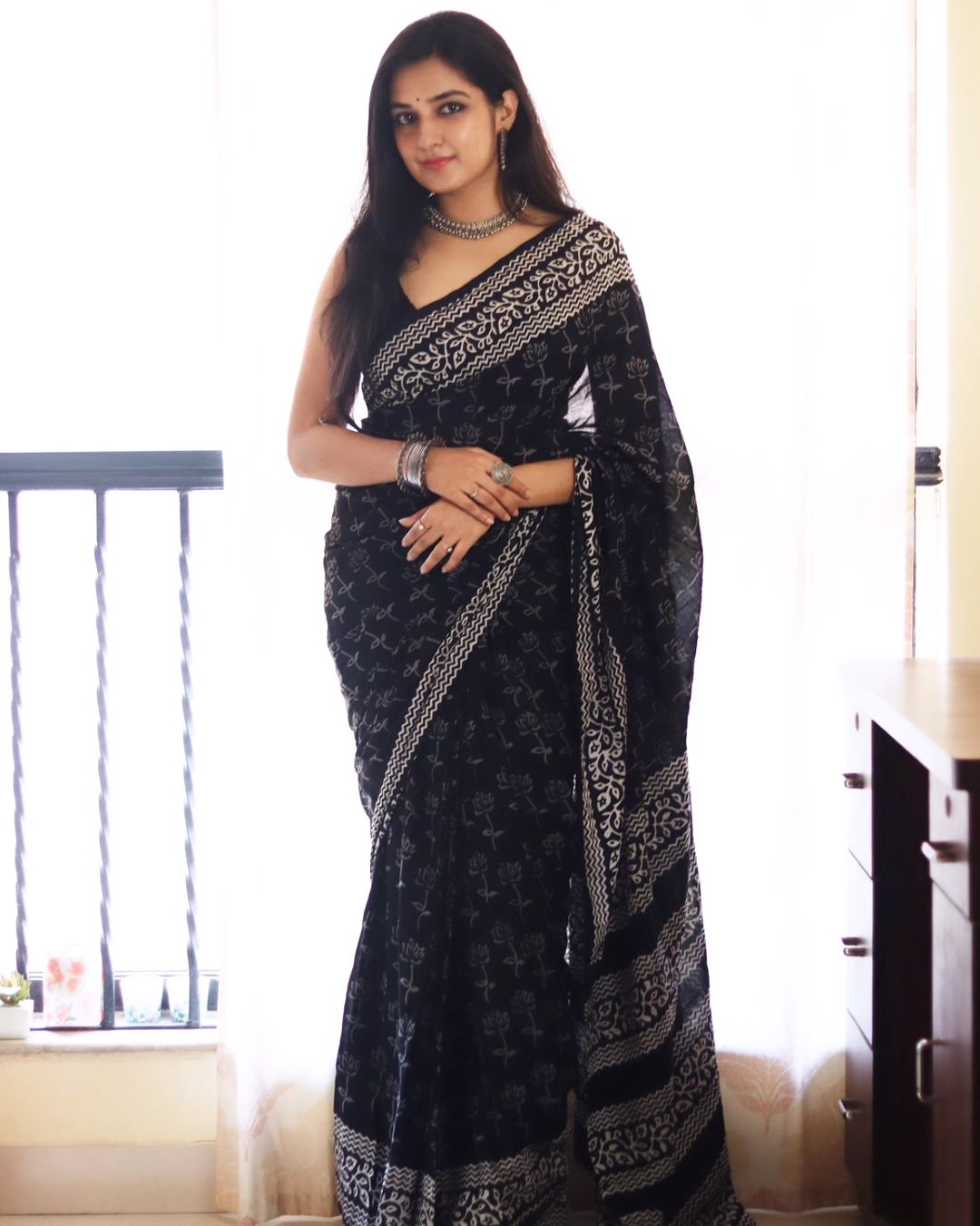Black Cotton Ready-to-Wear Saree 321
