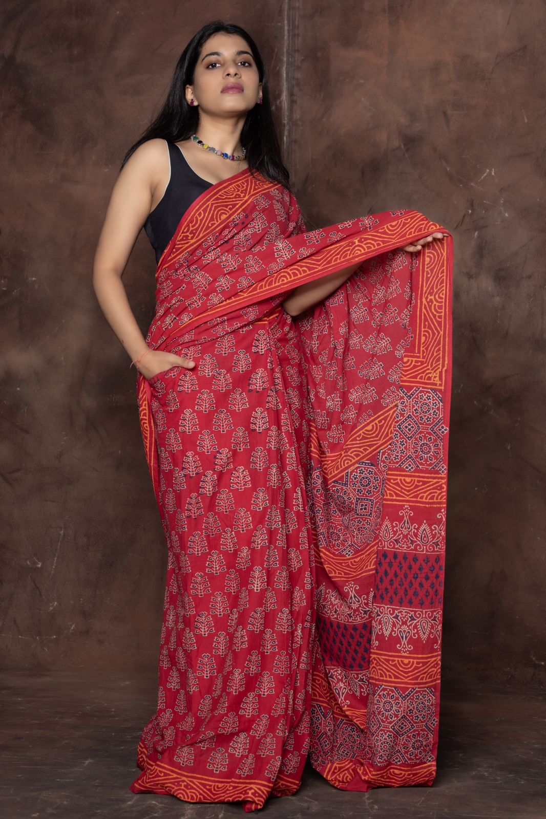 Red Cotton Ready-to-Wear Saree 454