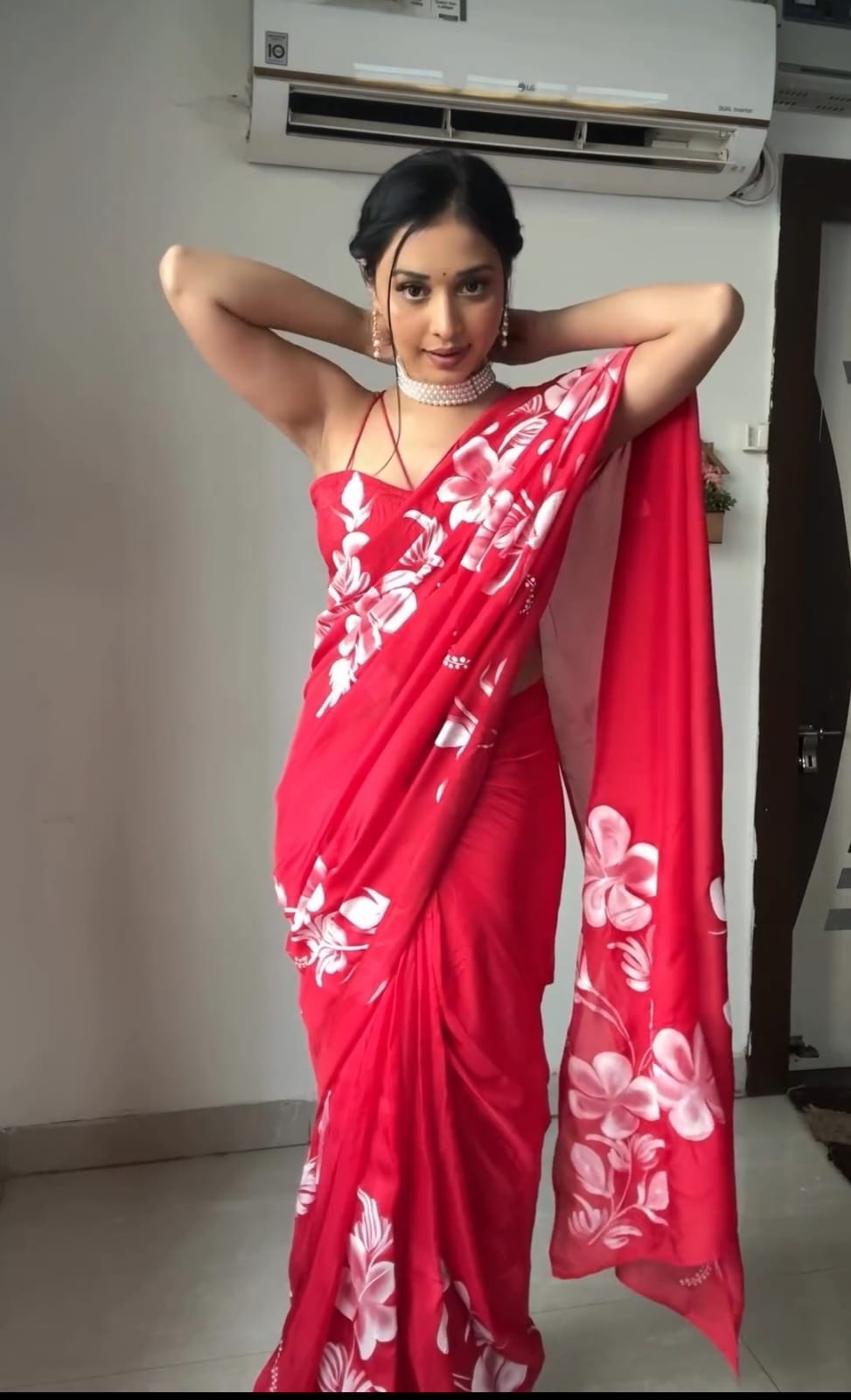 Red floral Printed Ready-to-Wear Saree 201