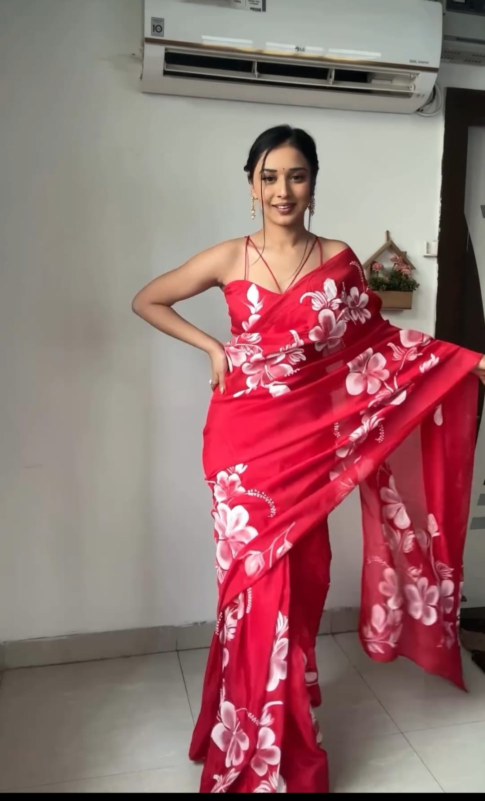 Red floral Printed Ready-to-Wear Saree 201