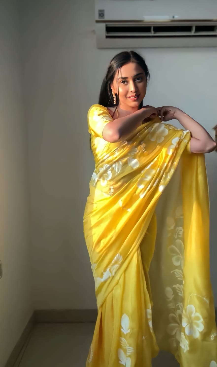 Yellow floral Printed Ready-to-Wear Saree 201