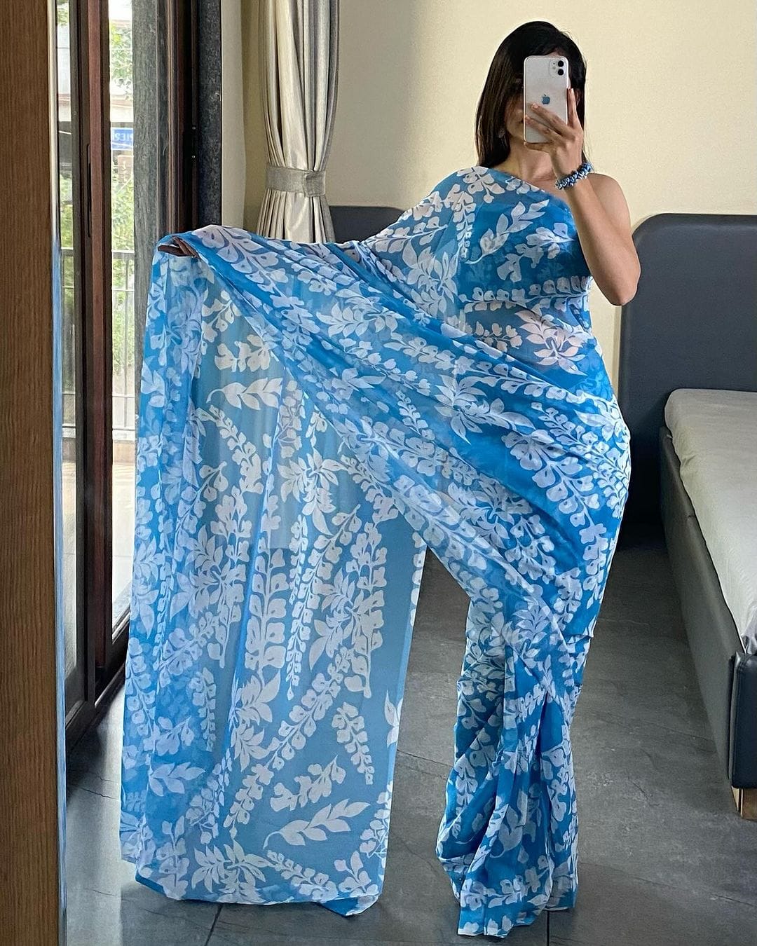 Blue and white floral Printed Ready-to-Wear Saree 251