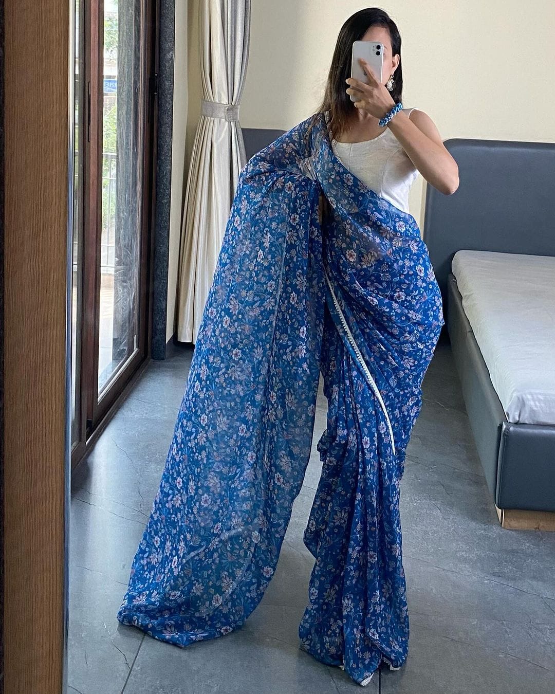 Blue floral Printed Ready-to-Wear Saree 252
