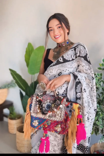 Black and White Printed Ready-to-Wear Saree 255