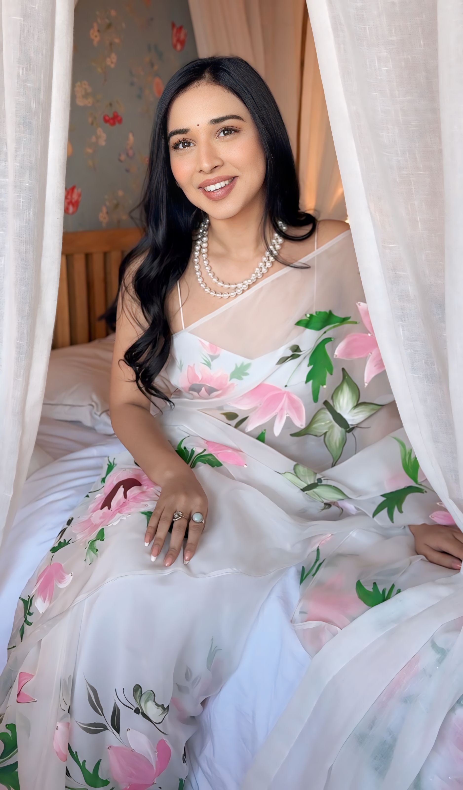 White Floral Printed Ready-to-Wear Saree  280-1