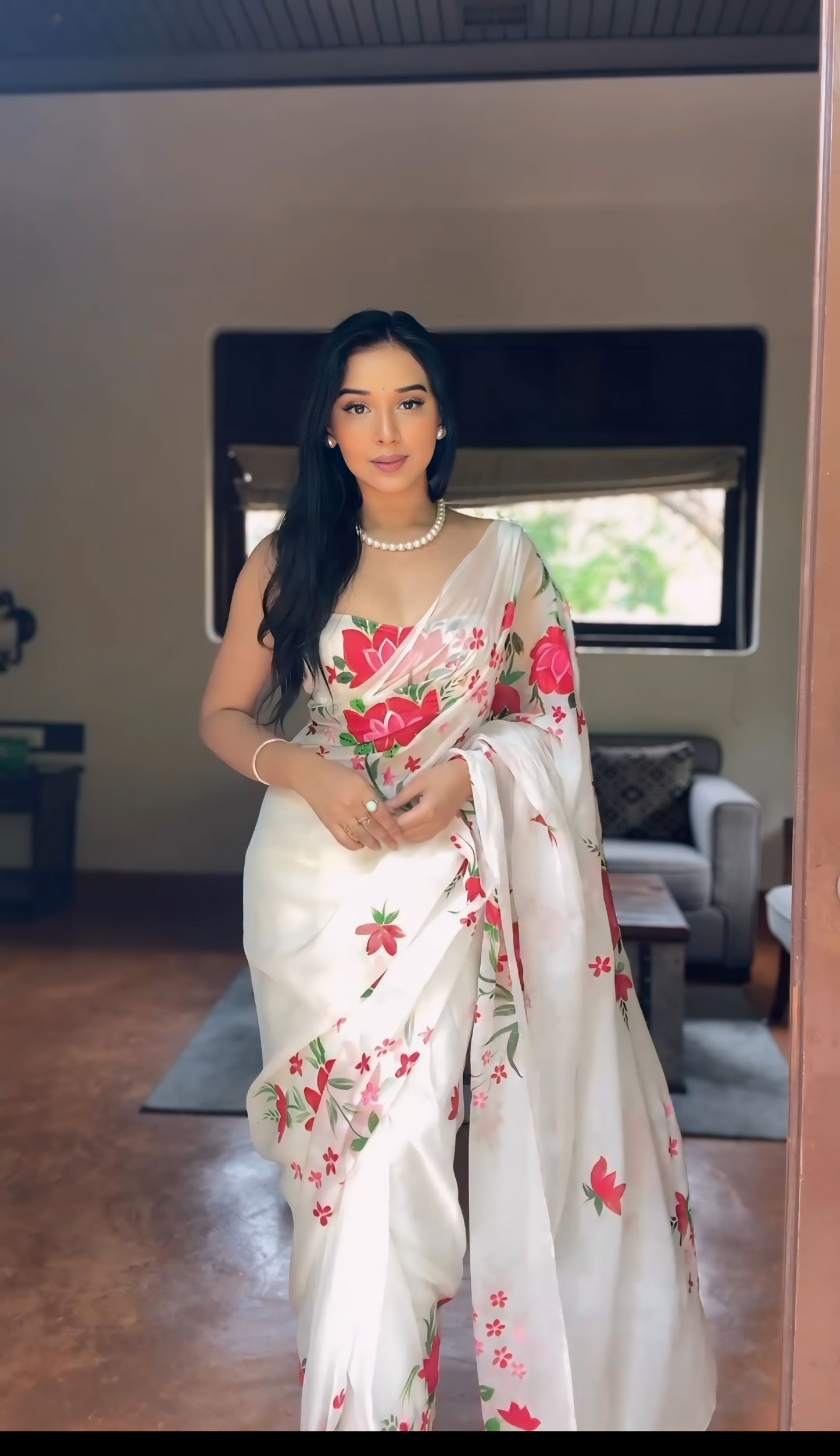 White Floral Printed Ready-to-Wear Saree 319