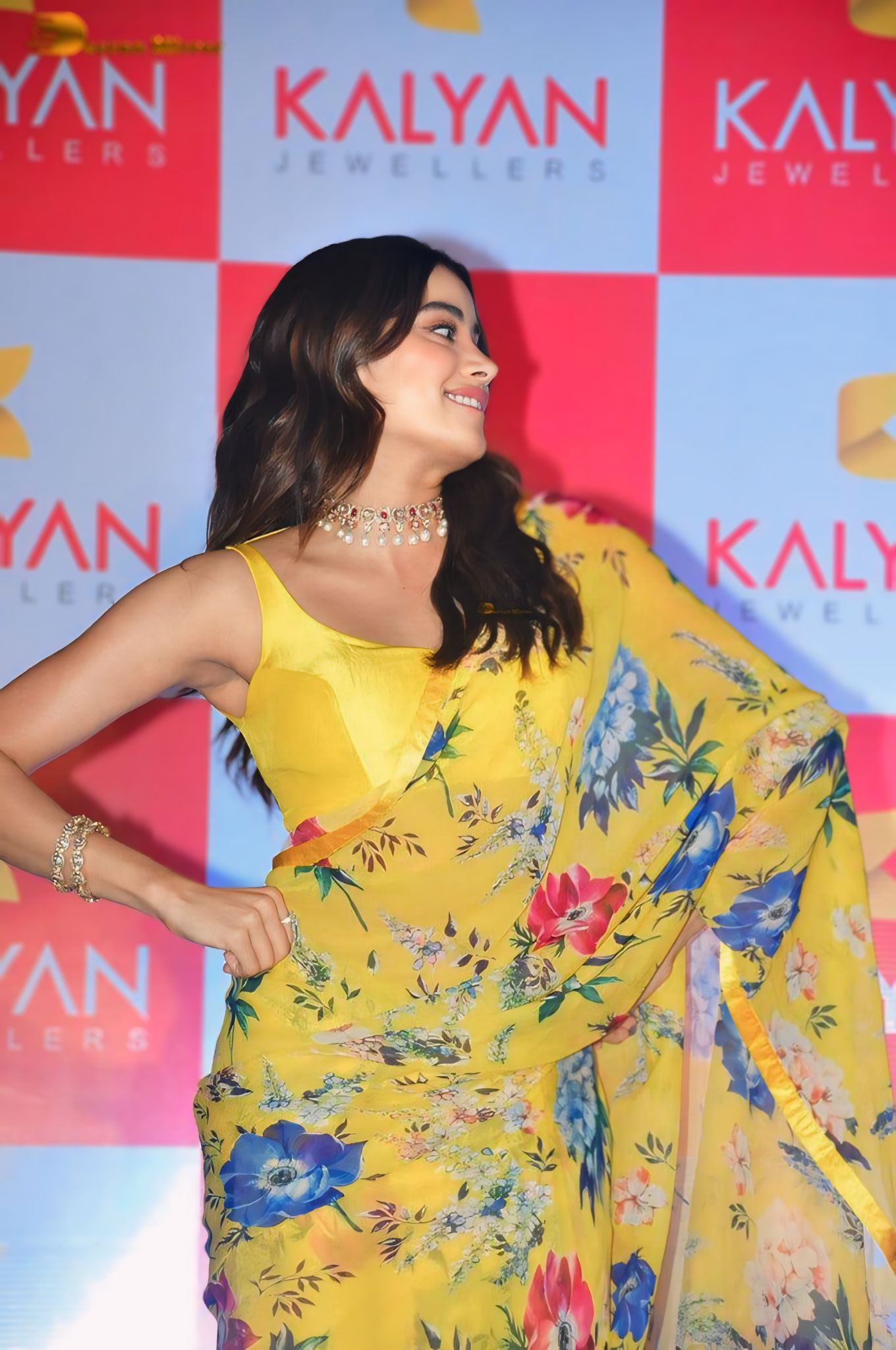 YellowFloral Printed Ready-to-Wear Saree 338-1