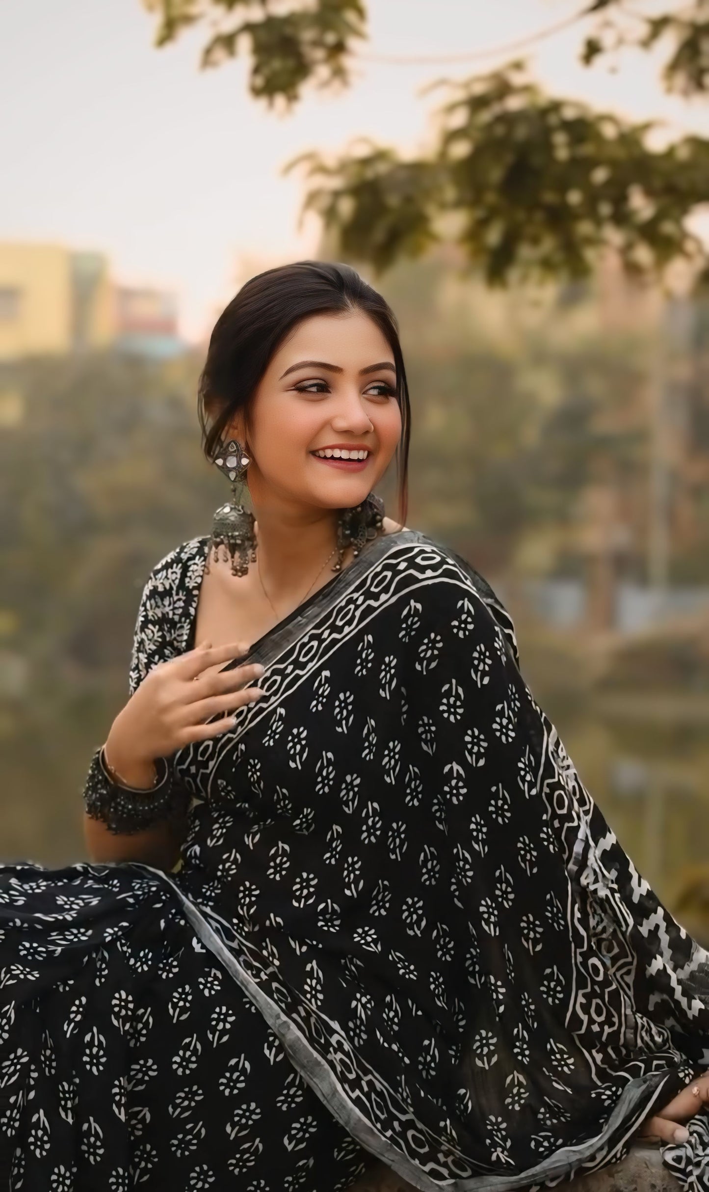 Black Cotton Ready-to-Wear Saree 369