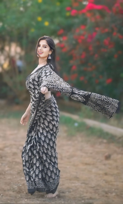 Black Cotton Ready-to-Wear Saree 394