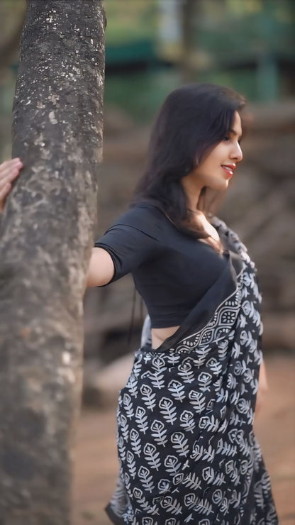 Black Cotton Ready-to-Wear Saree 394