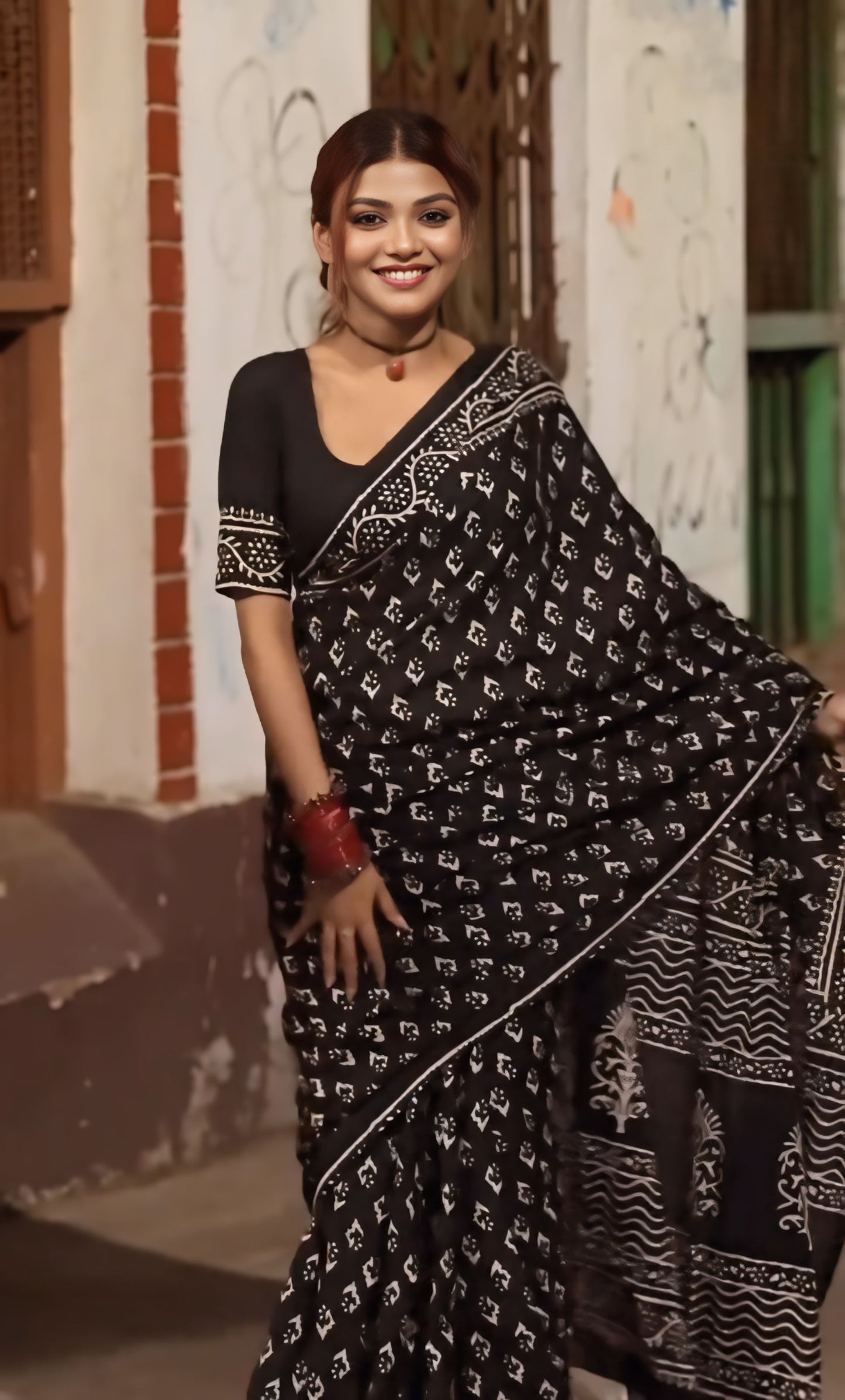 Black Cotton Ready-to-Wear Saree 431