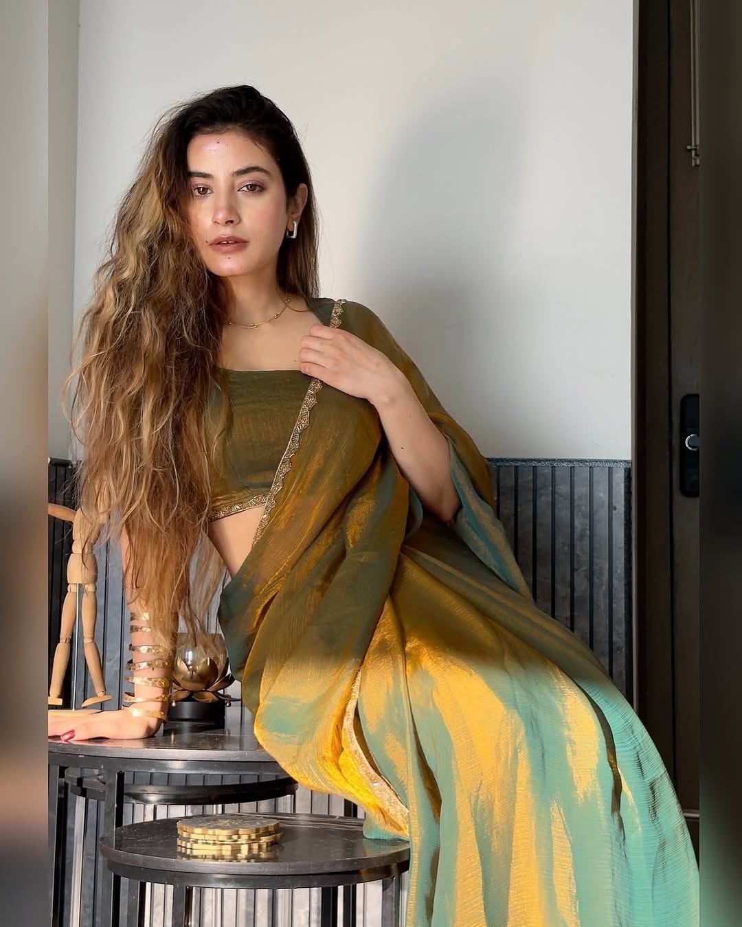 Golden Shaded Ready-to-Wear Saree 376