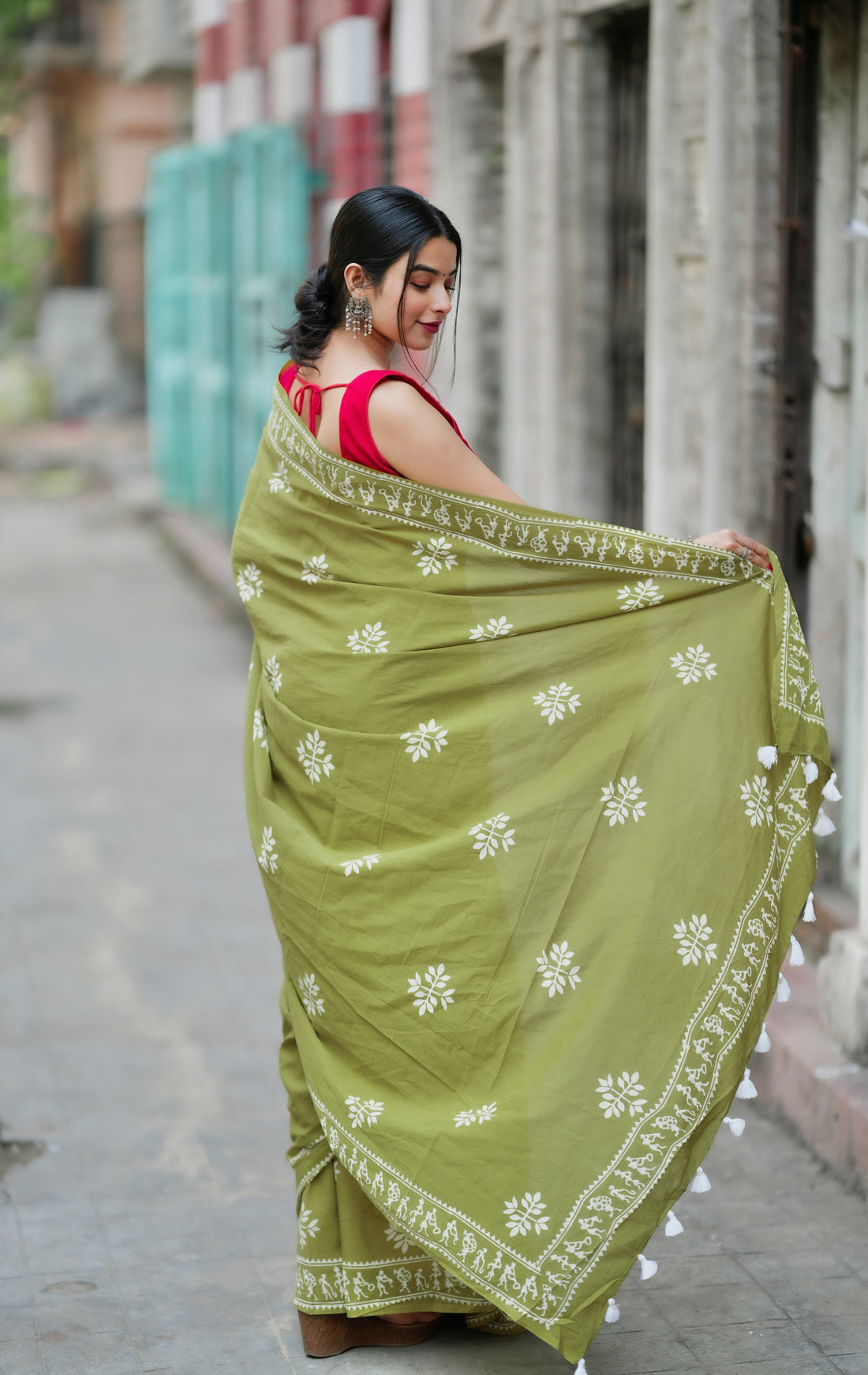 Green Cotton Ready-to-Wear Saree 452