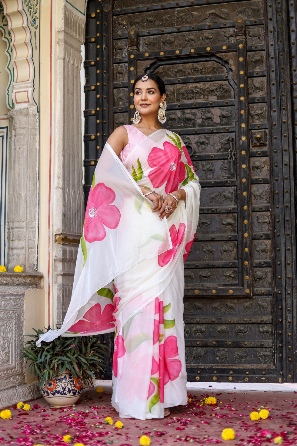 White Floral Printed Ready-to-Wear Saree 393