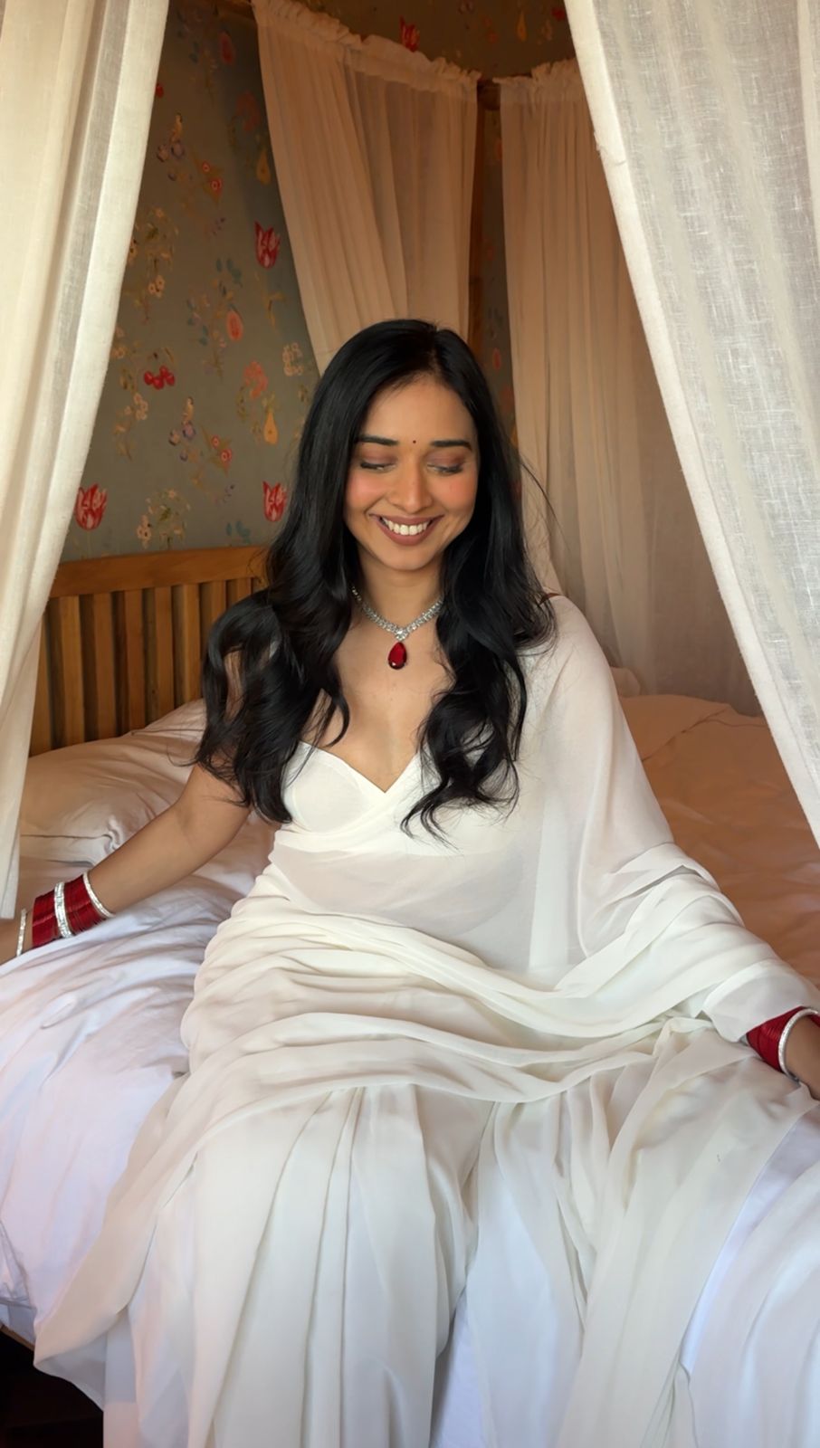 White plain Ready-to-Wear Saree 248