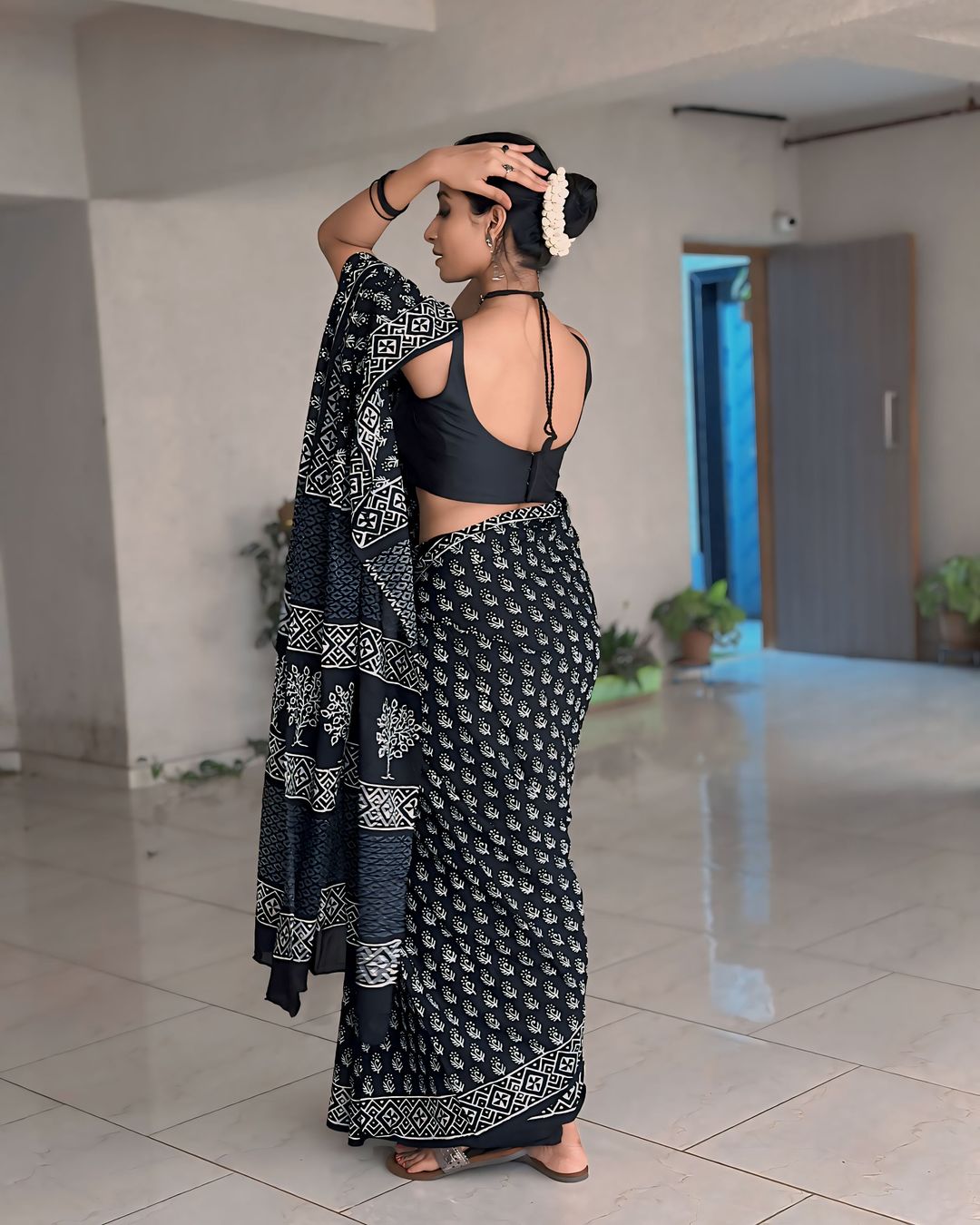Black Cotton Ready-to-Wear Saree 370