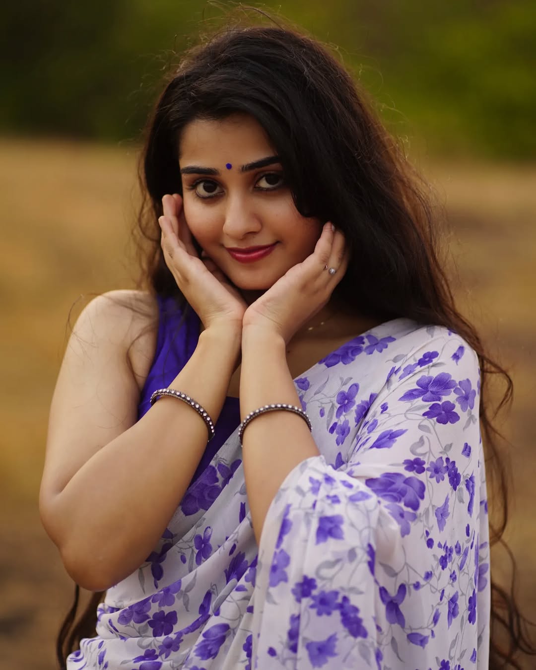 White and blue Floral Printed Ready-to-Wear Saree 388