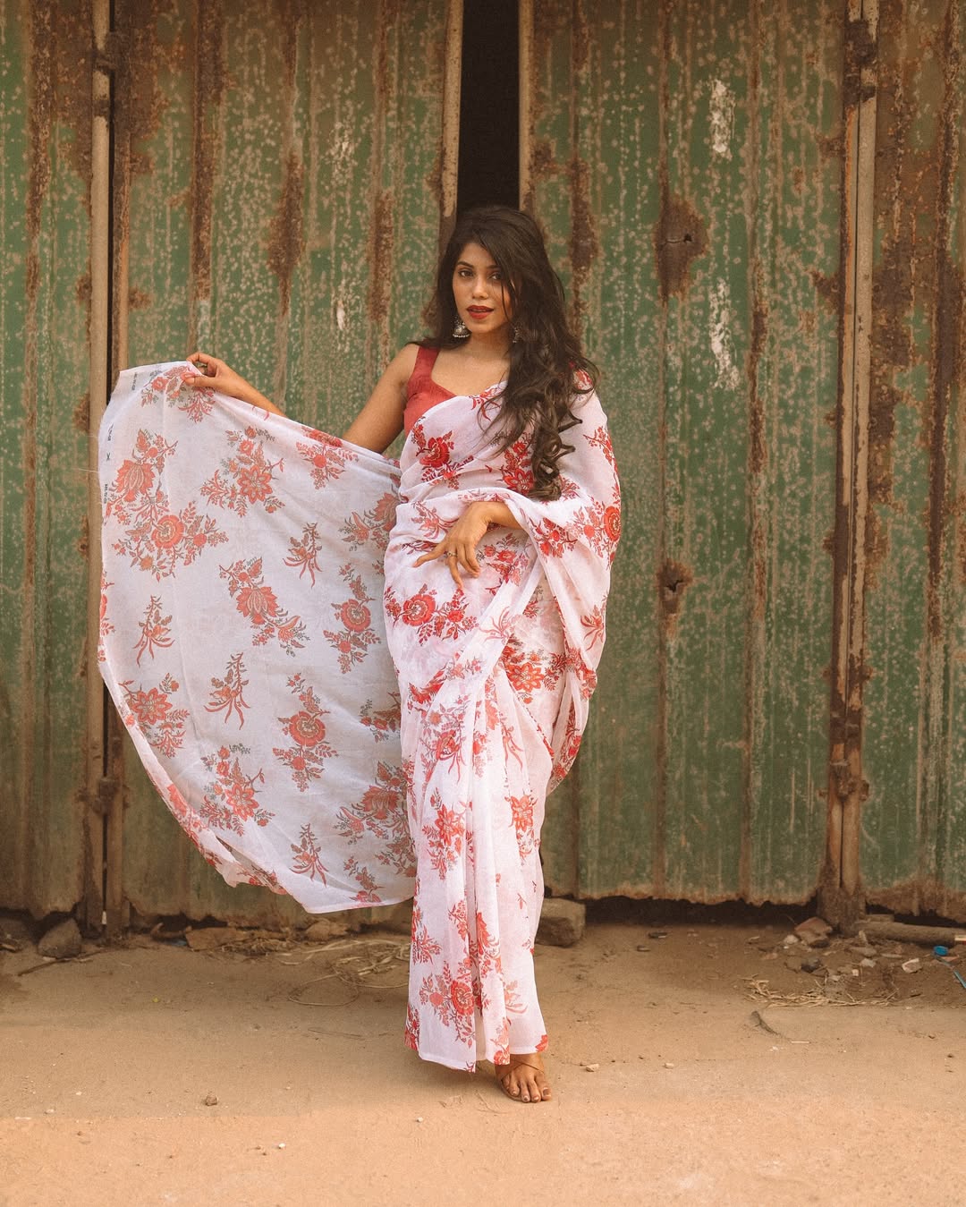 White floral Printed Ready-to-Wear Saree 416