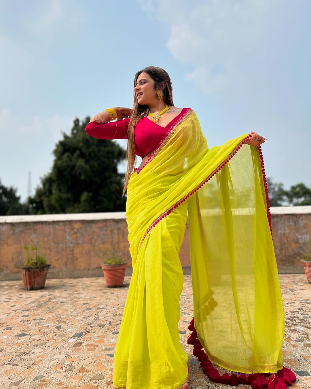 Yellow Premium Ready-to-Wear Saree 345