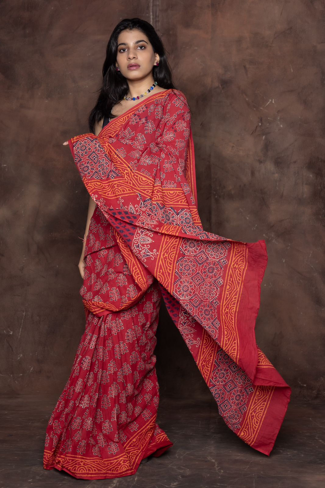 Red Cotton Ready-to-Wear Saree 454