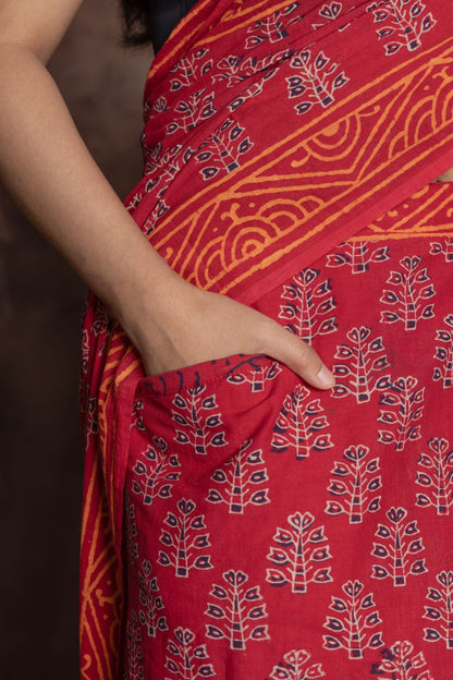 Red Cotton Ready-to-Wear Saree 454