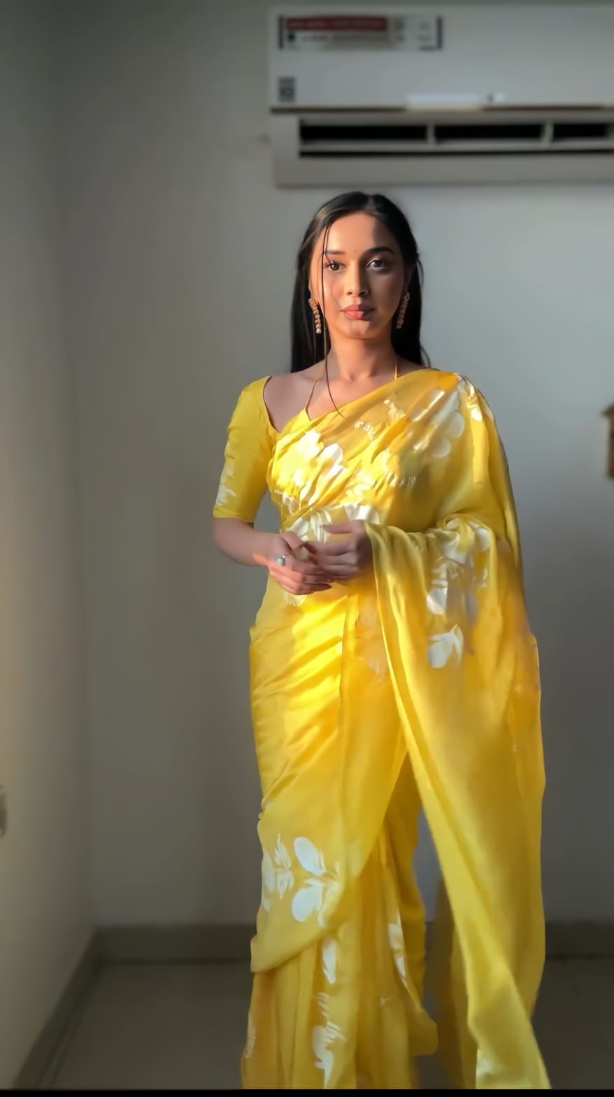 Yellow floral Printed Ready-to-Wear Saree 201