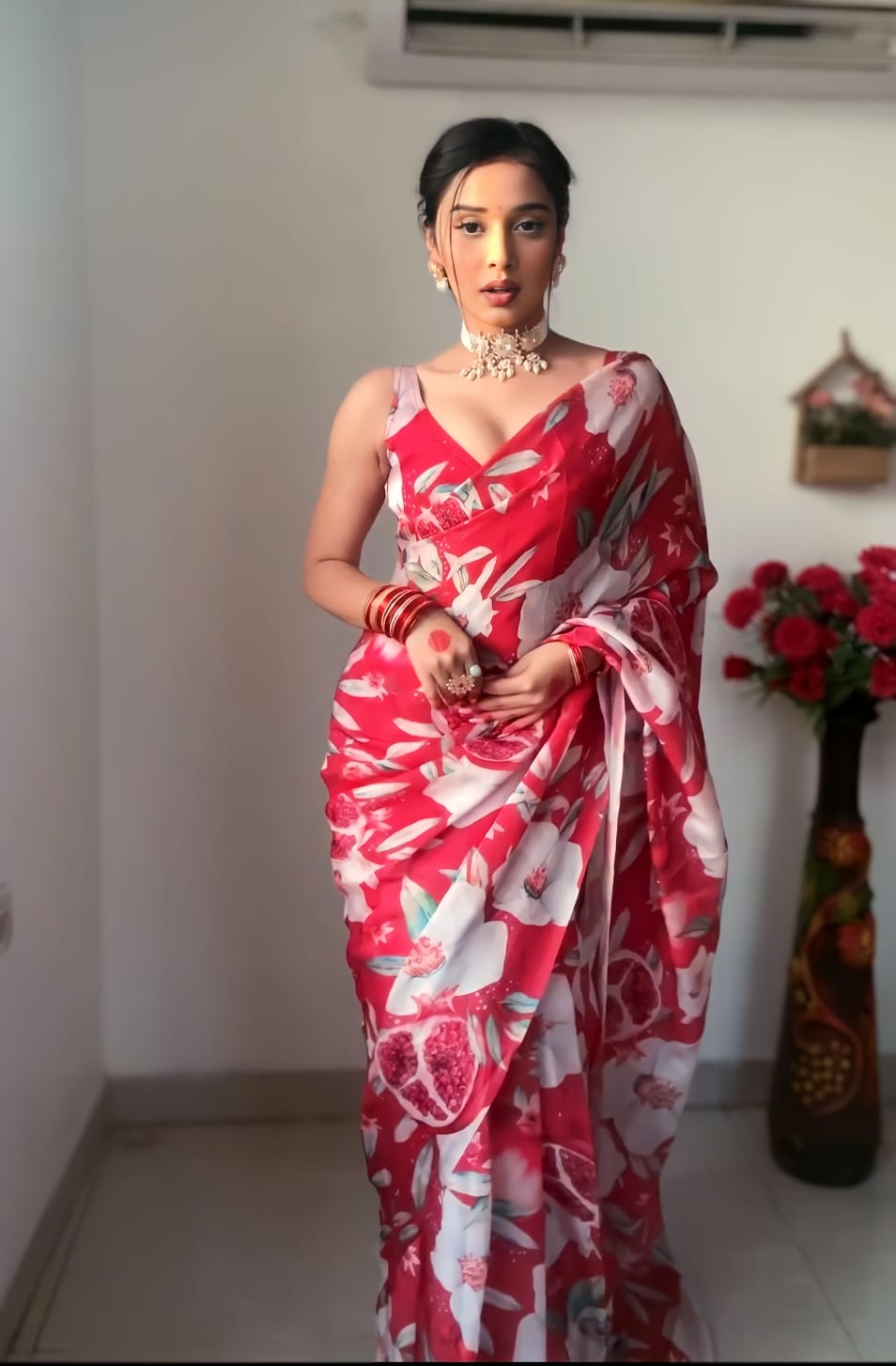 Red and White floral Printed Ready-to-Wear Saree 202