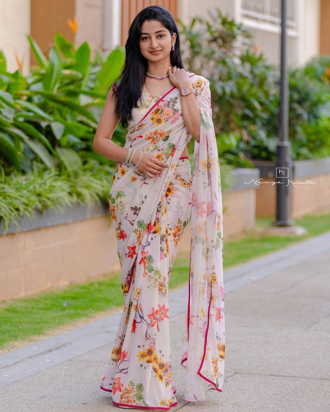 White floral Printed Ready-to-Wear Saree 205