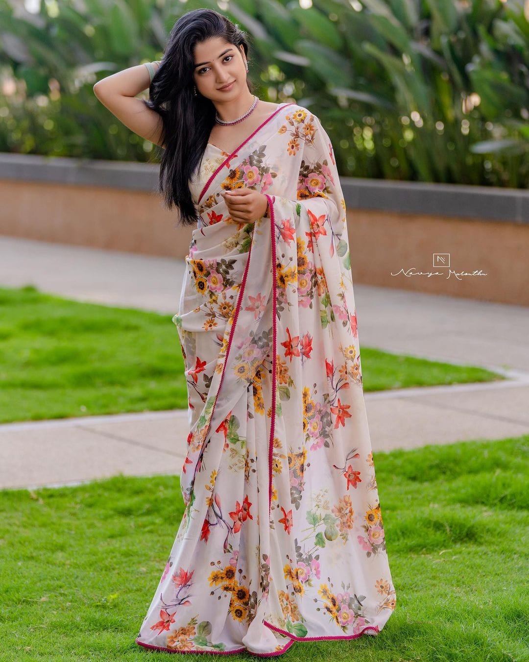 White floral Printed Ready-to-Wear Saree 205