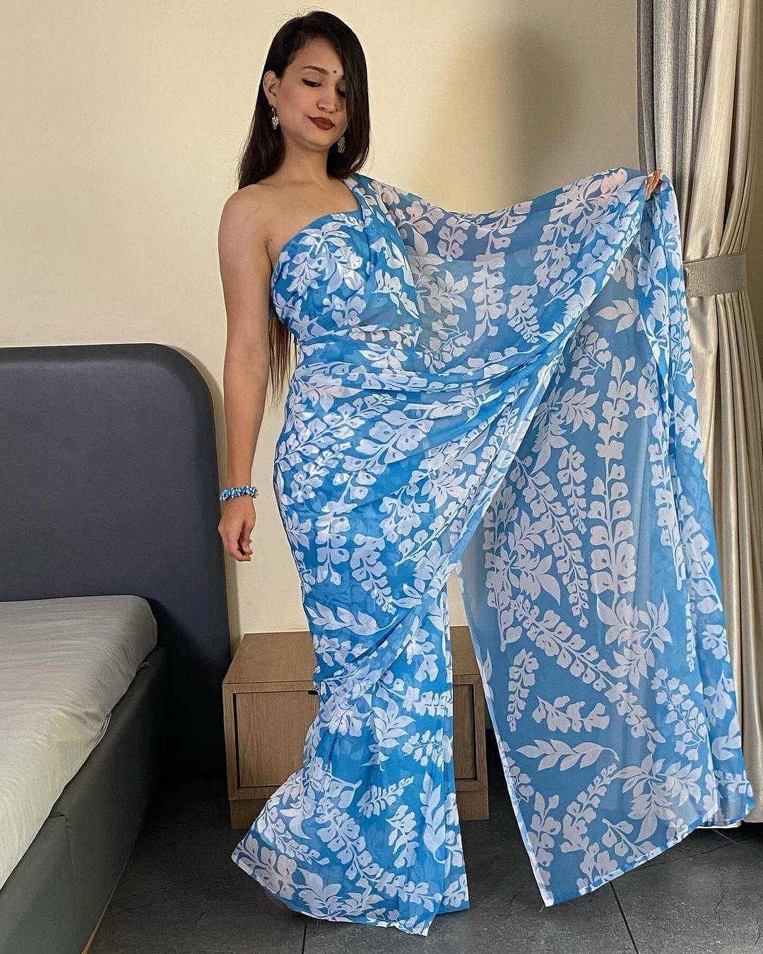 Blue and white floral Printed Ready-to-Wear Saree 251