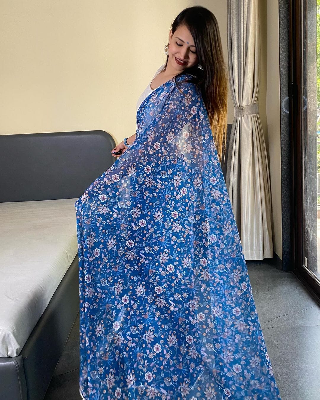 Blue floral Printed Ready-to-Wear Saree 252
