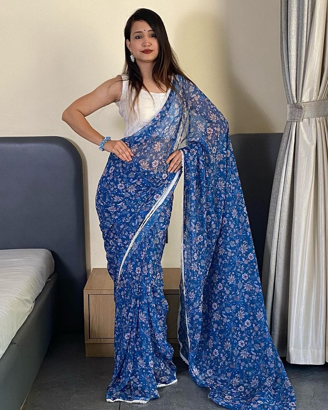 Blue floral Printed Ready-to-Wear Saree 252
