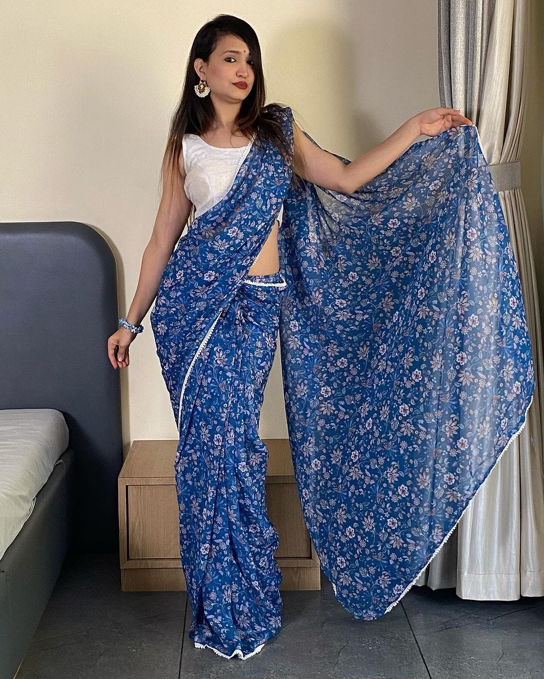 Blue floral Printed Ready-to-Wear Saree 252